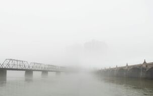 Фотообои Туманные мосты
